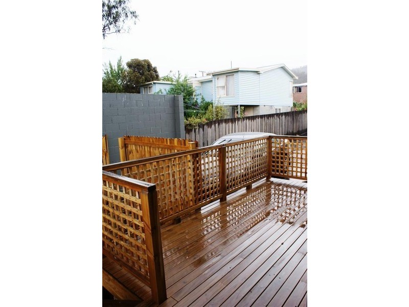 2/8 Heather Road, Risdon Vale TAS 7016