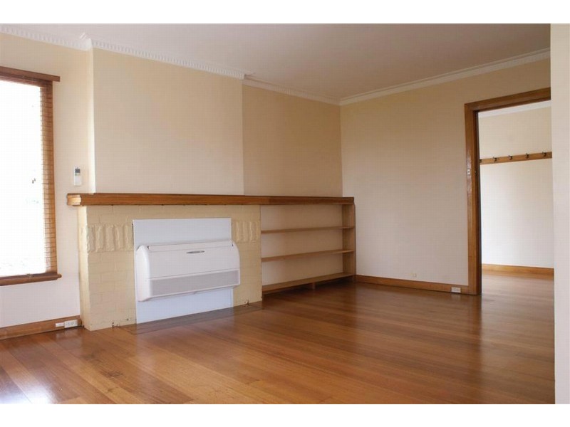 26 Whelan Crescent, West Hobart TAS 7000