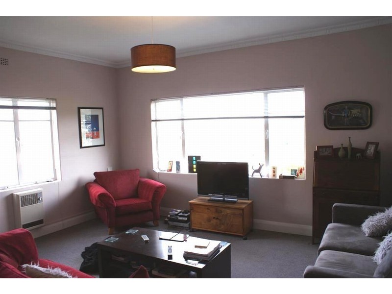 9a Liverpool Crescent, West Hobart TAS 7000