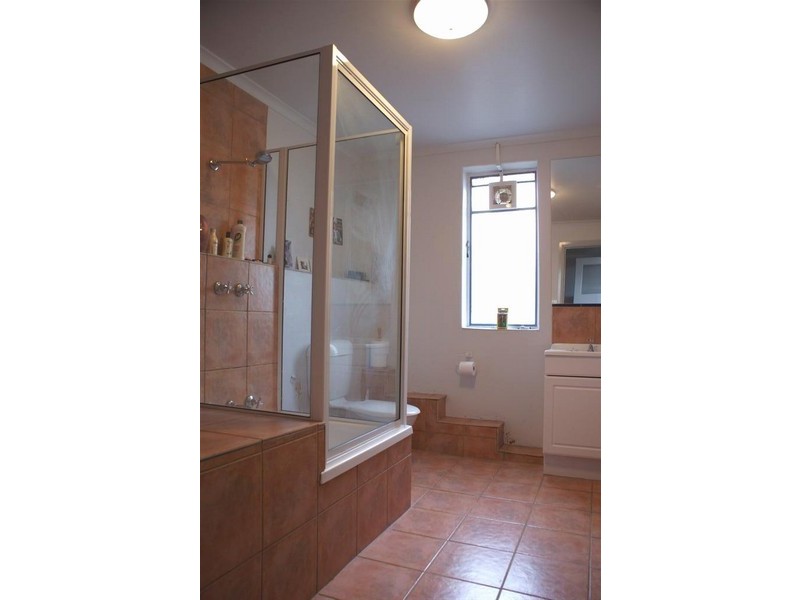 9a Liverpool Crescent, West Hobart TAS 7000