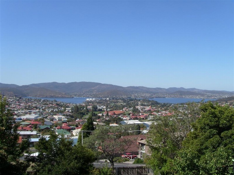 19 Highfield Street, West Moonah TAS 7009