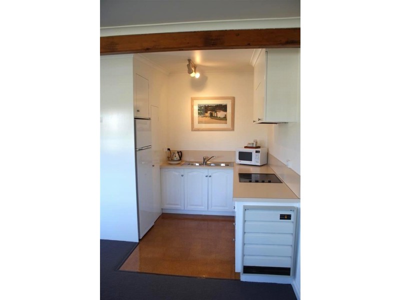 6 Channel Highway, Taroona TAS 7053