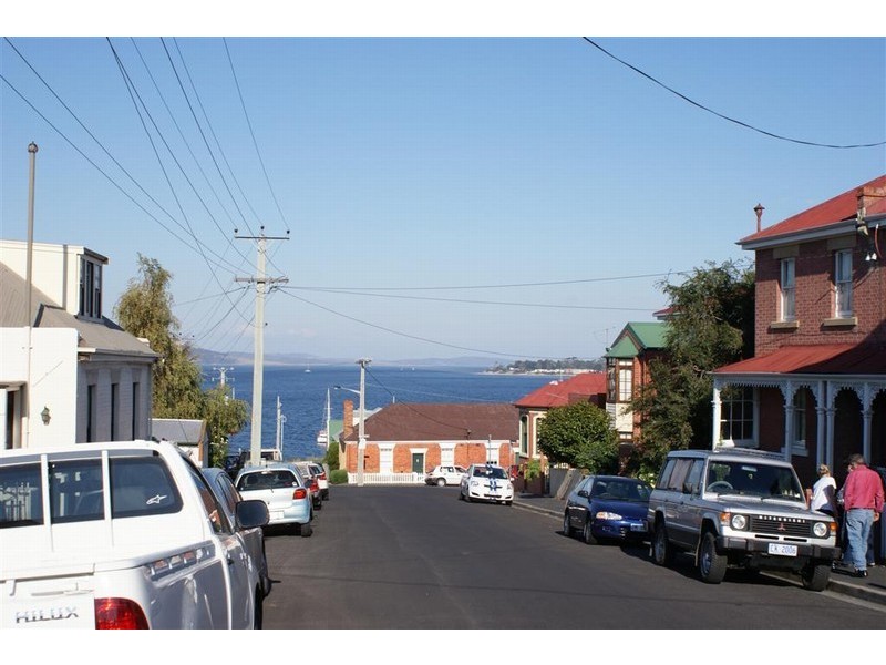 13 Trumpeter Street, Battery Point TAS 7004