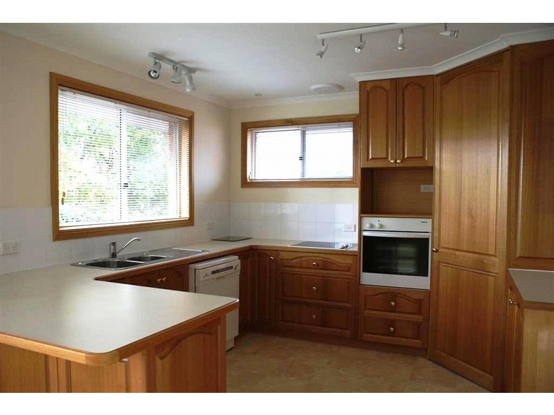 1/47a Giblin Street, Lenah Valley TAS 7008