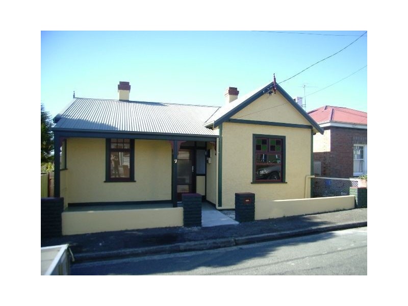 7 Powell Street, Sandy Bay TAS 7005