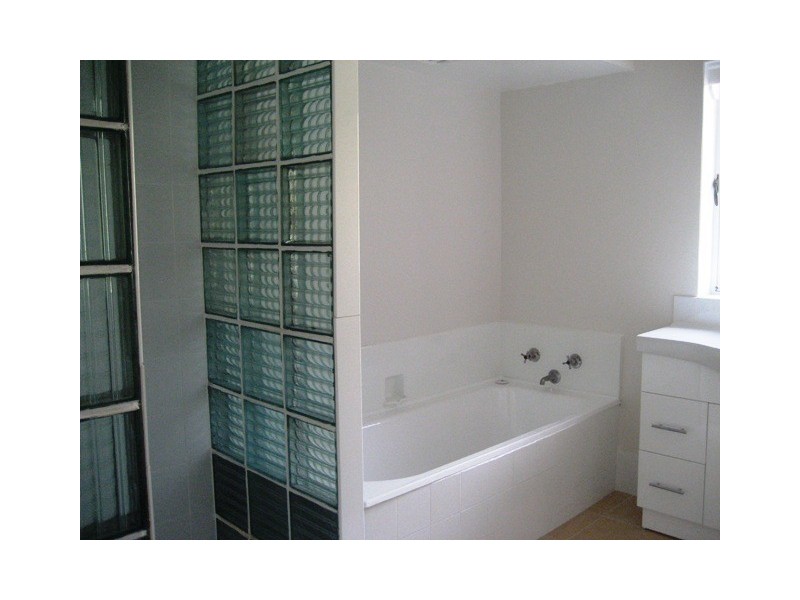 5 Mortimer Ave, Mount Stuart TAS 7000