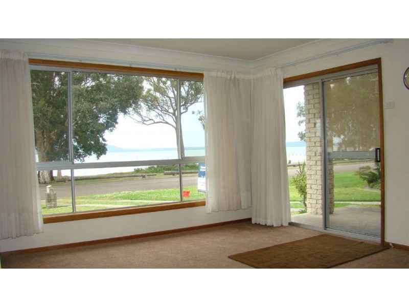 62 Peace Parade, Tanilba Bay NSW 2319