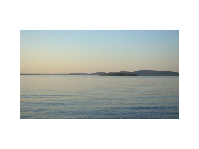 62 Peace Parade, Tanilba Bay NSW 2319