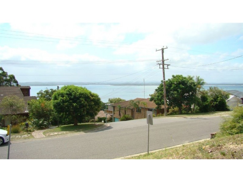 33 Wallawa Road, Nelson Bay NSW 2315