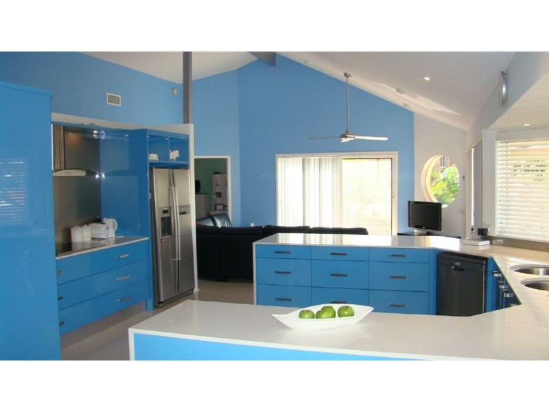 2 Seabreeze Close, Anna Bay NSW 2316