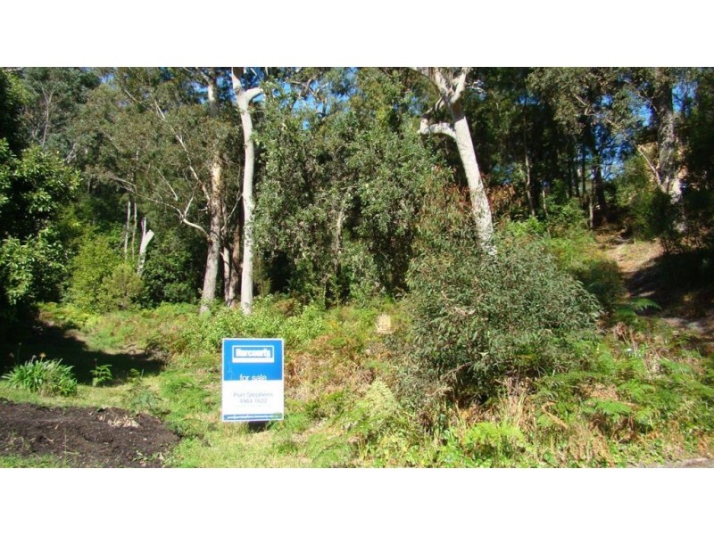 33 Tingara Road, Nelson Bay NSW 2315
