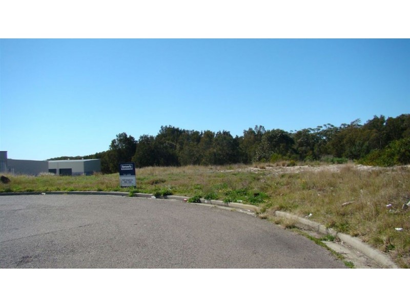 11 Sky Close, Taylors Beach NSW 2316