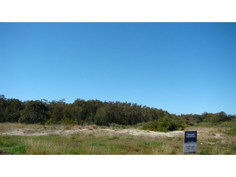 11 Sky Close, Taylors Beach NSW 2316