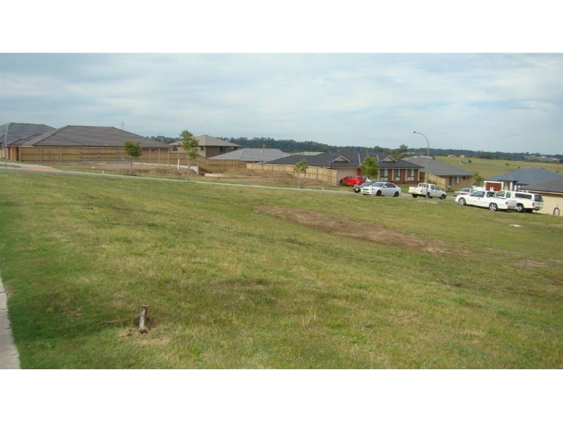32 McKeachies Run, Aberglasslyn NSW 2320