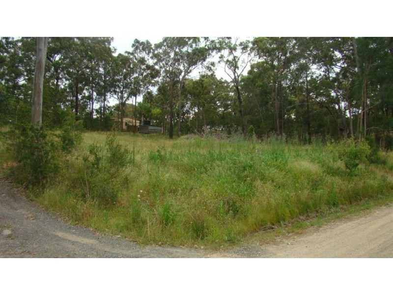 7 Cove Avenue, Bundabah NSW 2324