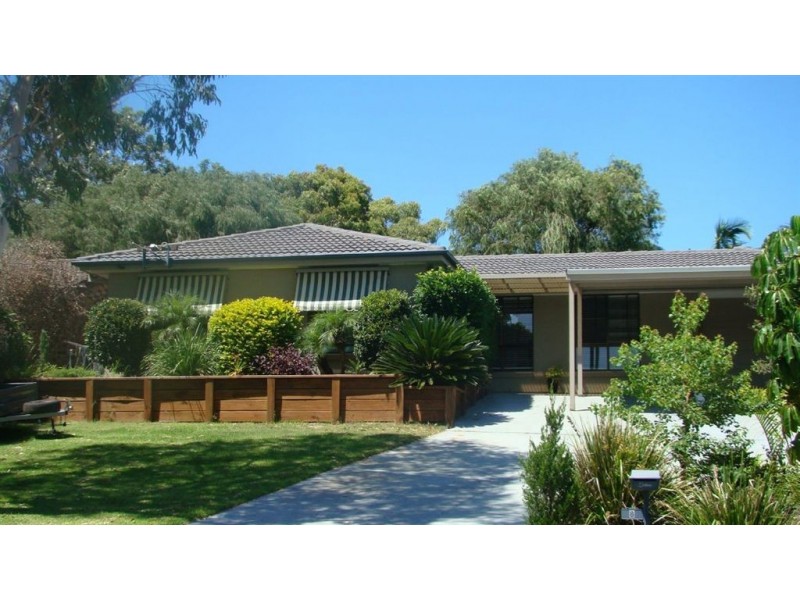 8 Hanson Avenue, Anna Bay NSW 2316