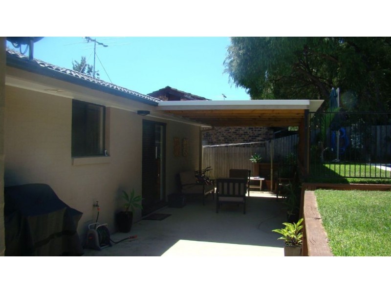 8 Hanson Avenue, Anna Bay NSW 2316