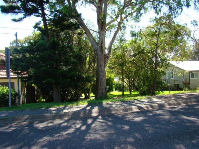 24a Cromarty Road, Soldiers Point NSW 2317
