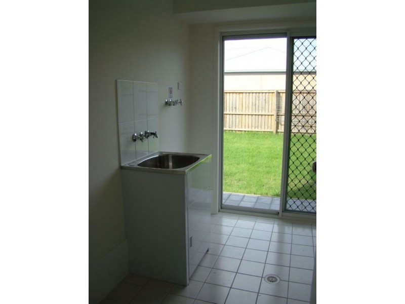 97b Pershing Place, Tanilba Bay NSW 2319