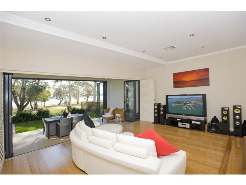 1/28-30 Cromarty Road, Soldiers Point NSW 2317