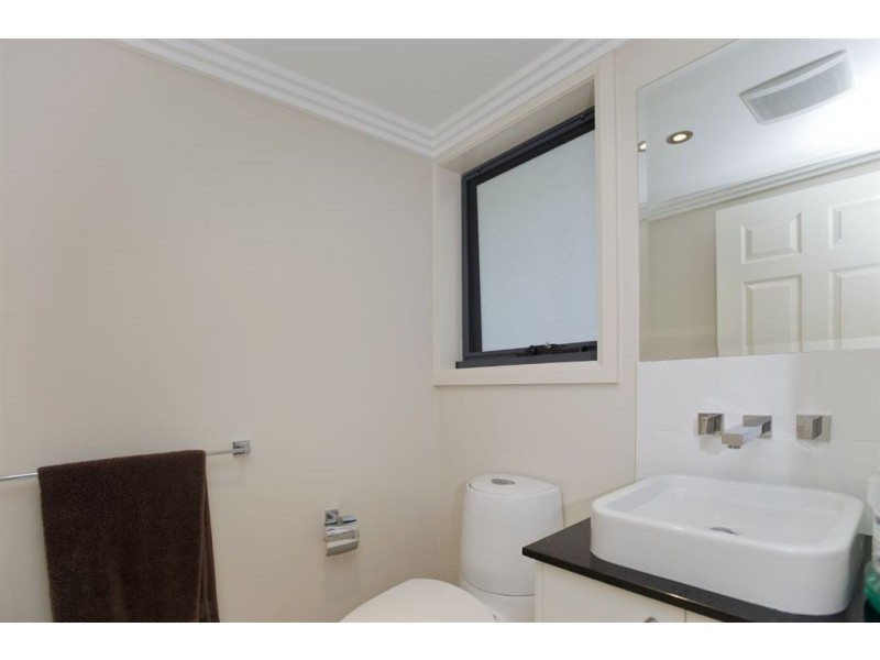 1/28-30 Cromarty Road, Soldiers Point NSW 2317