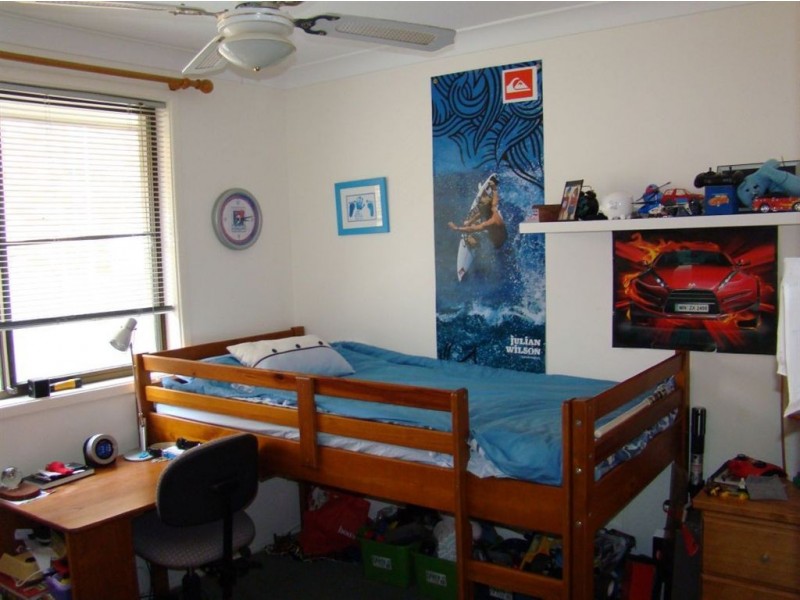 8 Hanson Avenue, Anna Bay NSW 2316