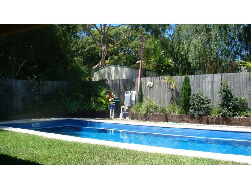 8 Hanson Avenue, Anna Bay NSW 2316