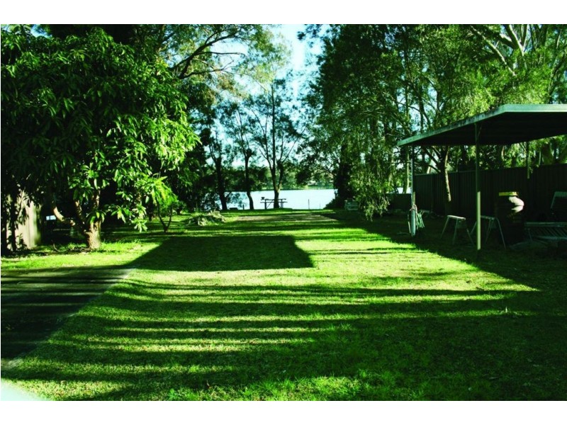 61 Lake Street, Blackalls Park NSW 2283