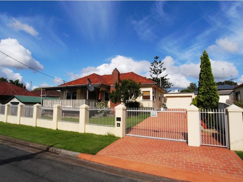 2 Cowie Street, Mayfield NSW 2304