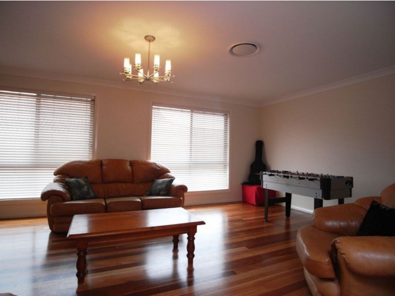 24 Bowerbird Street, Maryland NSW 2287