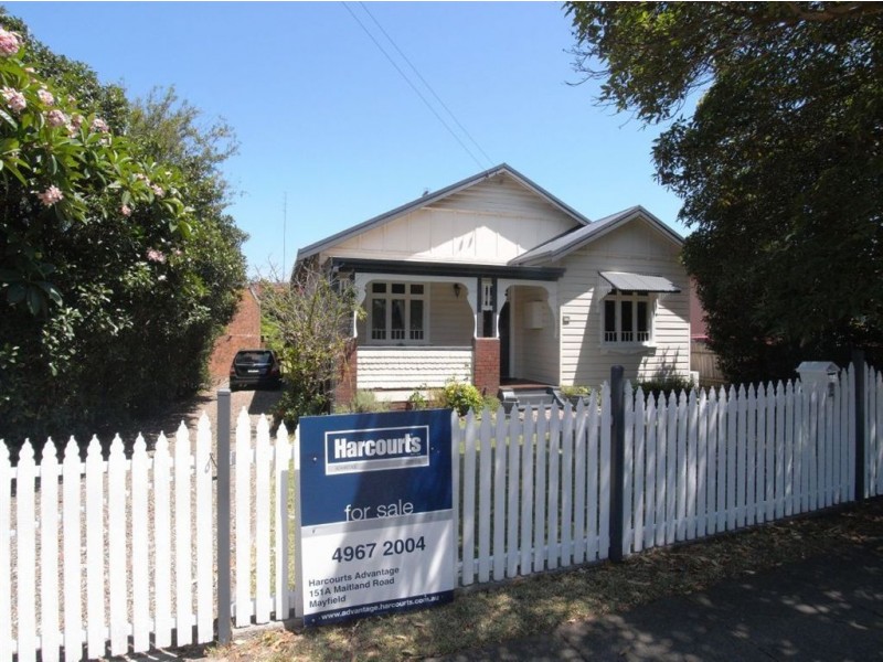 2 Woodstock Street, Mayfield NSW 2304