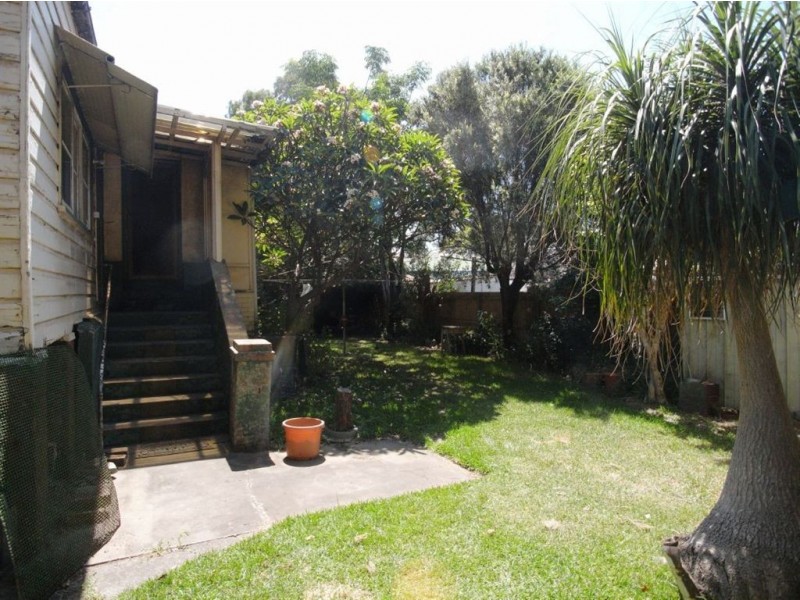 150 Crebert Street, Mayfield NSW 2304