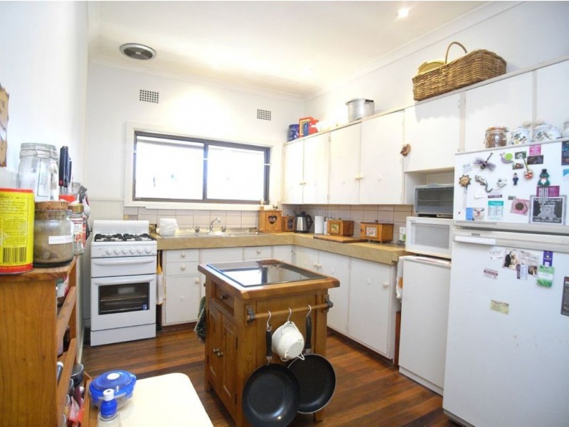 35 King, Waratah West NSW 2298