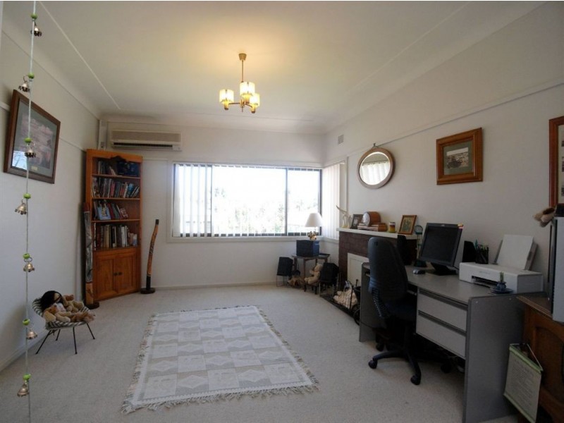 35 King, Waratah West NSW 2298