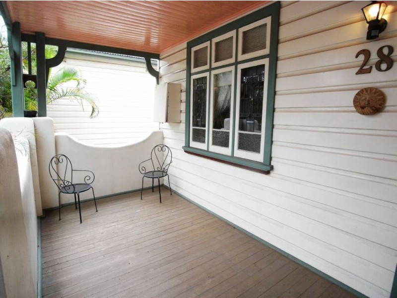 28 Nelson Street, Mayfield NSW 2304