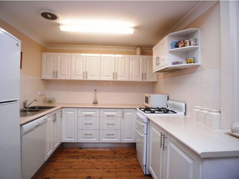 37 Denison Street, Mayfield NSW 2304