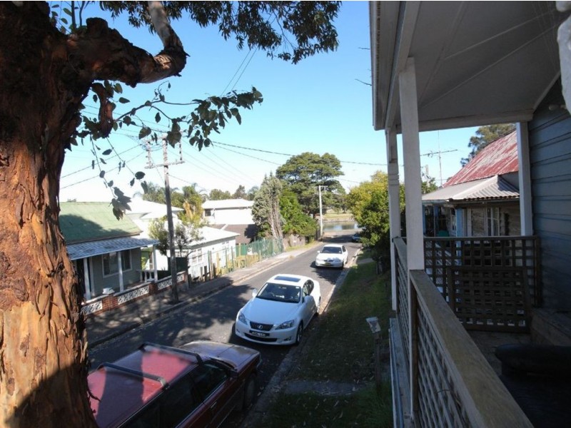 14 Mitchell Street, Tighes Hill NSW 2297