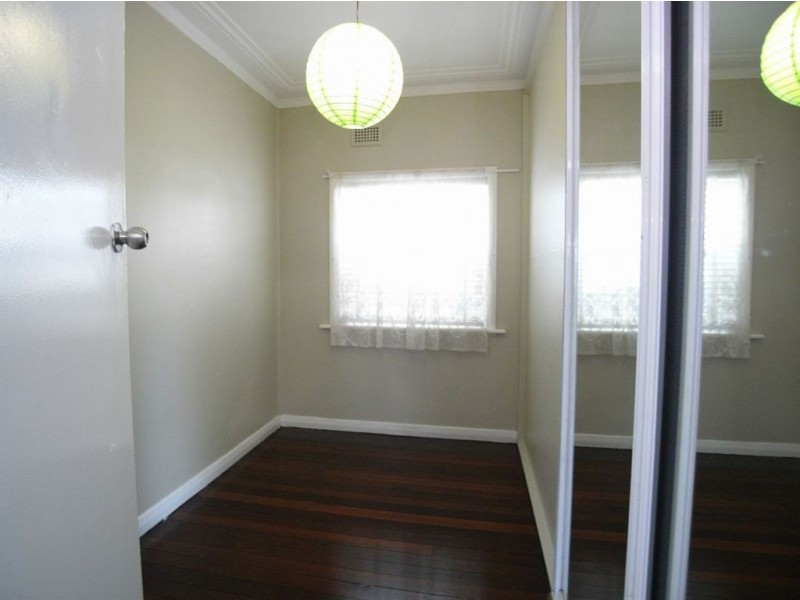 83 Woodstock Street, Mayfield NSW 2304