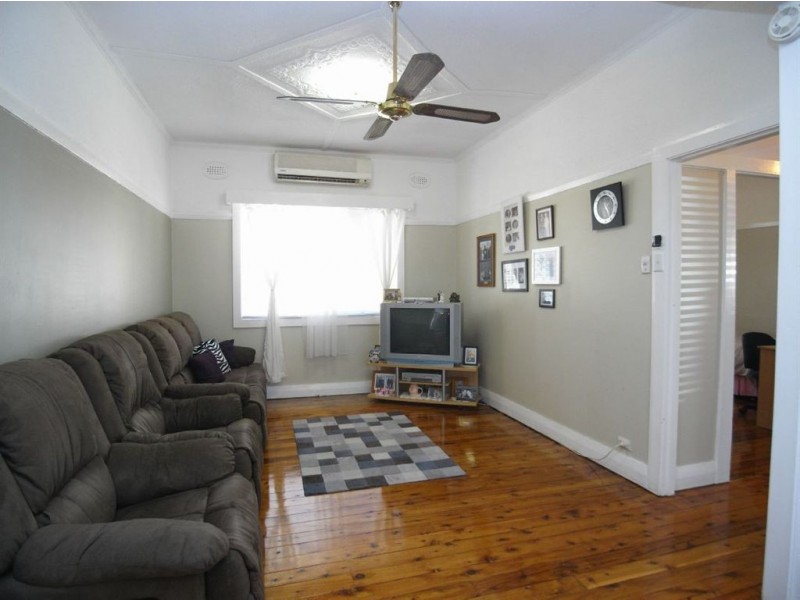 140 Crebert Street, Mayfield NSW 2304