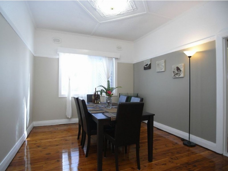 140 Crebert Street, Mayfield NSW 2304