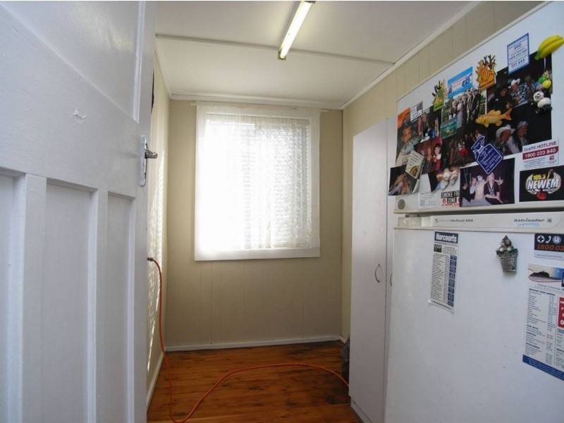 140 Crebert Street, Mayfield NSW 2304