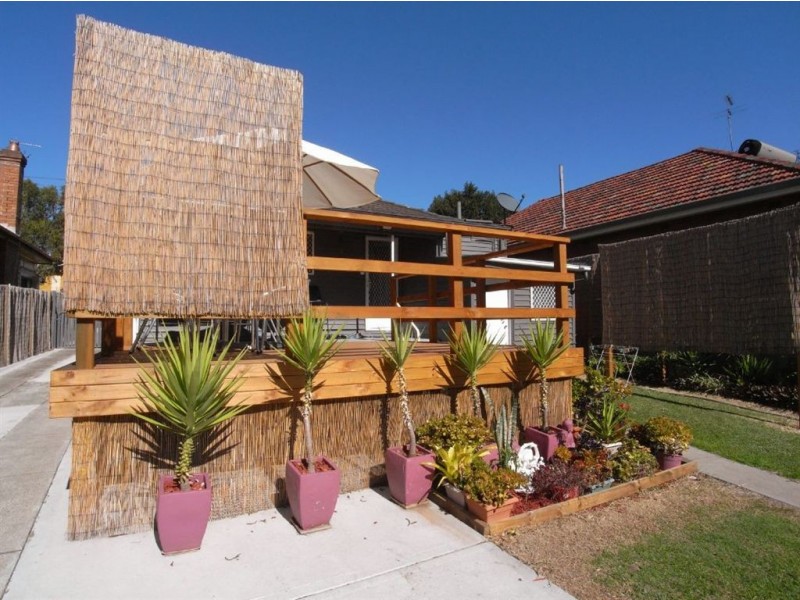 140 Crebert Street, Mayfield NSW 2304