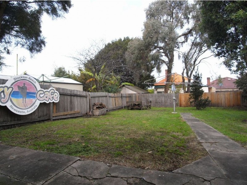 8 Abel Street, Mayfield NSW 2304