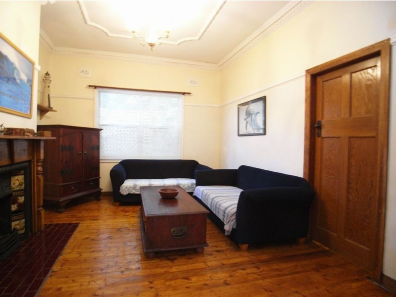 16 Groongal street, Mayfield NSW 2304