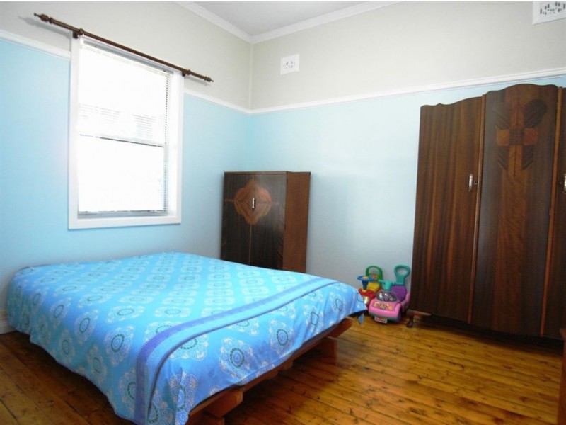 16 Groongal street, Mayfield NSW 2304