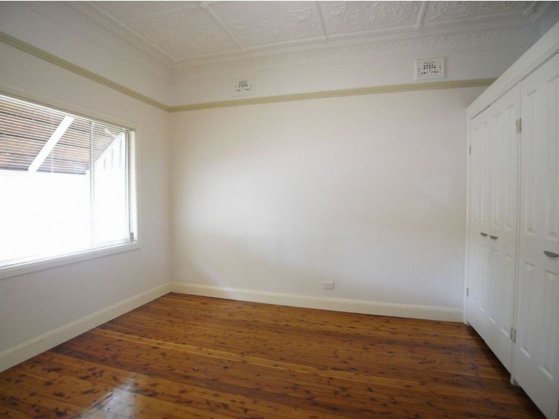 13 Smith street, Mayfield NSW 2304