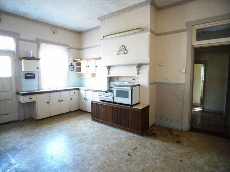 28 Braye Street, Mayfield NSW 2304