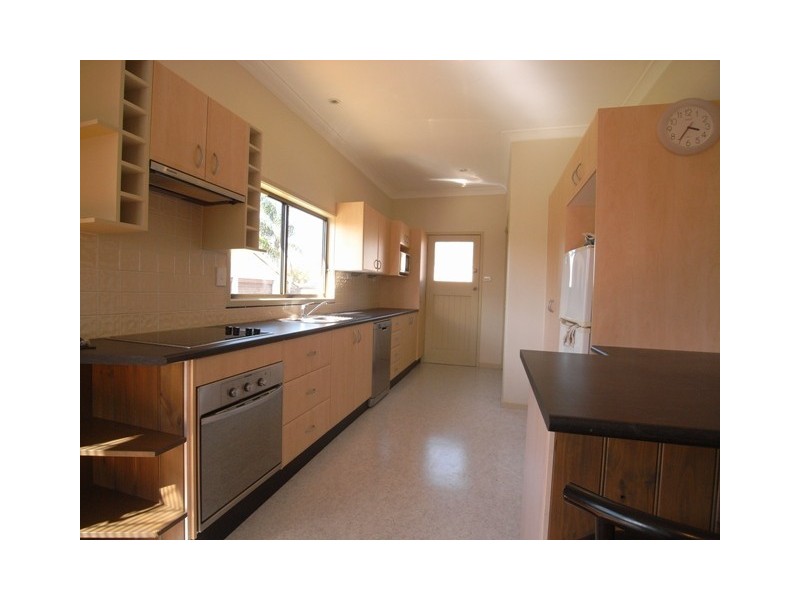 3 Mena Street, Mayfield NSW 2304