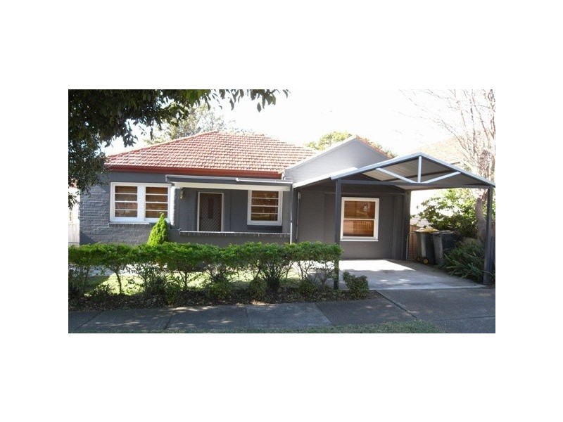 113 Barton Street, Mayfield NSW 2304