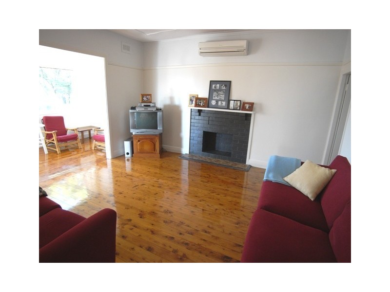 113 Barton Street, Mayfield NSW 2304